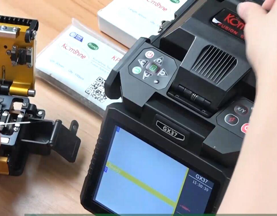 GX37 光纤熔接机操作视频