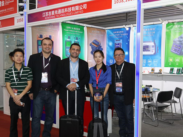 江苏吉星参加2018年中国国际光电博览会